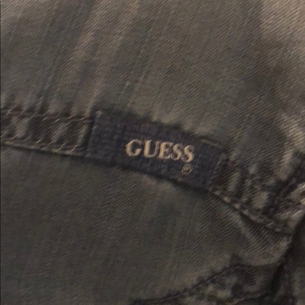 Guess Button Up Top - image 4